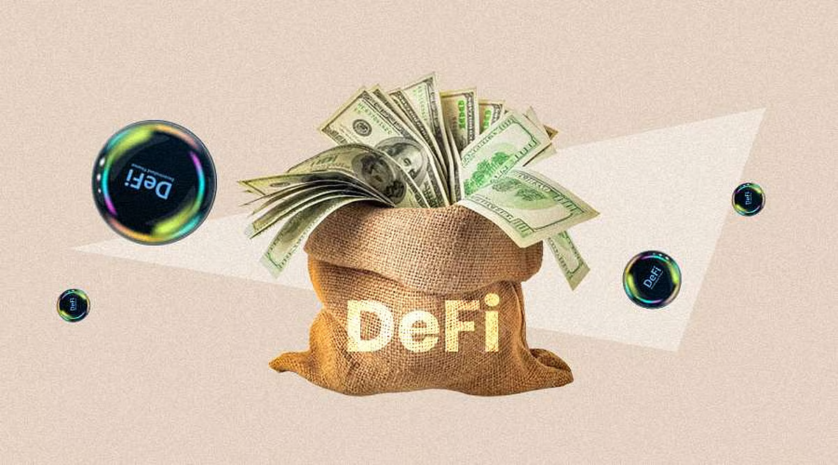 DeFi vs Traditional Finance: Bridging the Regulatory Gap